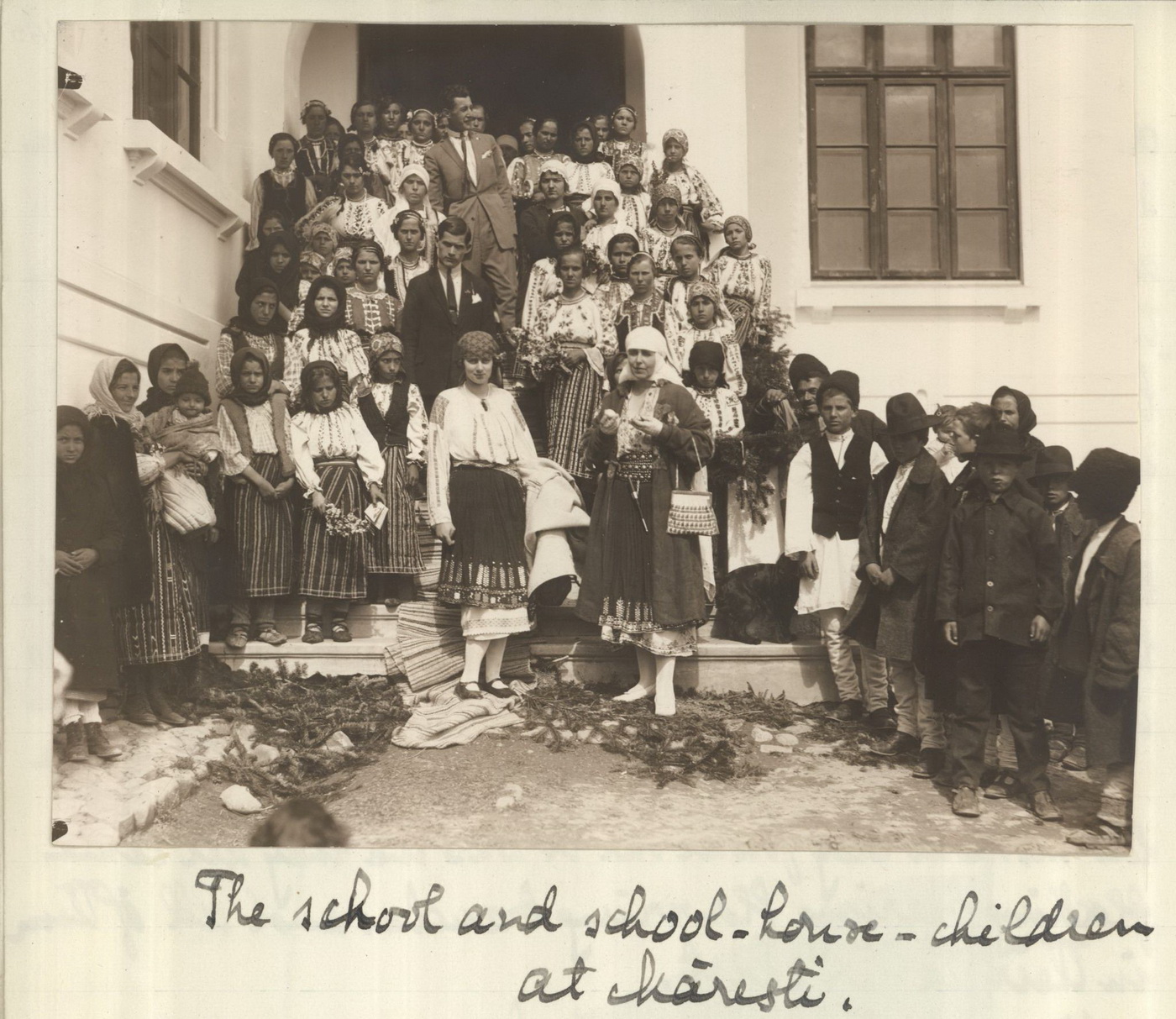 Istoria din arhive: O vizită regală de Paşti