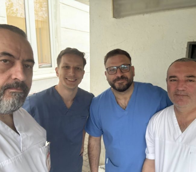 Dr. Octav Russu pune bazele unei tradiții în ortopedia românească