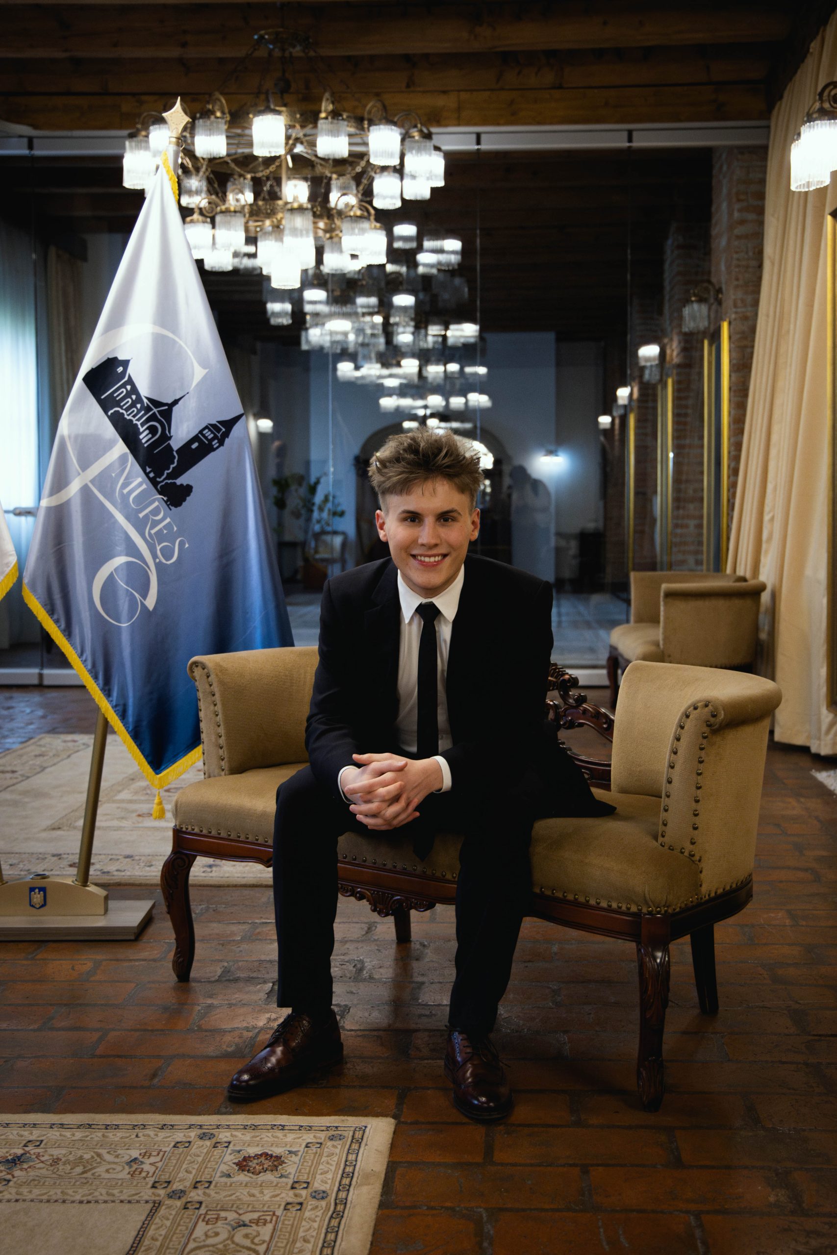 Viziune, inițiativă și schimbare: cum a reorganizat David Simionca Consiliul Elevilor din Mureș pentru 65.000 de tineri