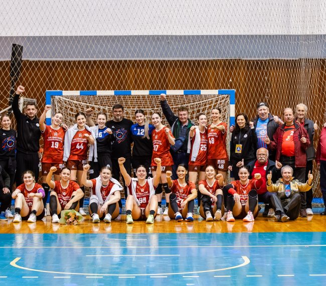 Victorie clară pentru CSM Târgu Mureș cu CSM Roman în play-off-ul Diviziei A