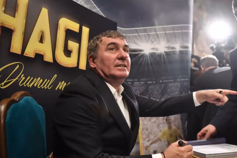 Hagi, tot mai aproape de națională: FRF a dat undă verde negocierilor pentru postul de selecționer