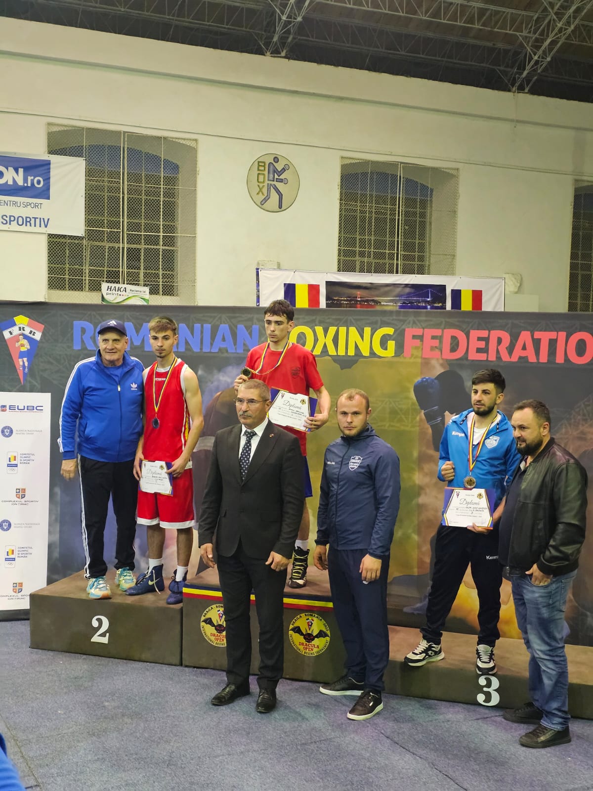 Aur pentru Ring Box la Cupa României
