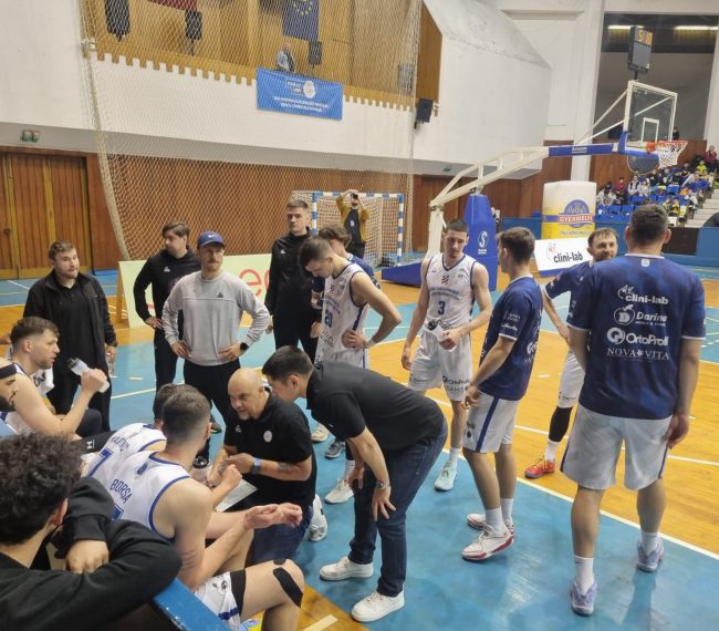 CSM Târgu Mureș domină CS Vâlcea: Martinic, spectacol total în LNBM