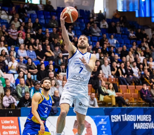 Victorie importantă pentru CSM Târgu Mureș la Pitești, 98-95 cu FC Argeș