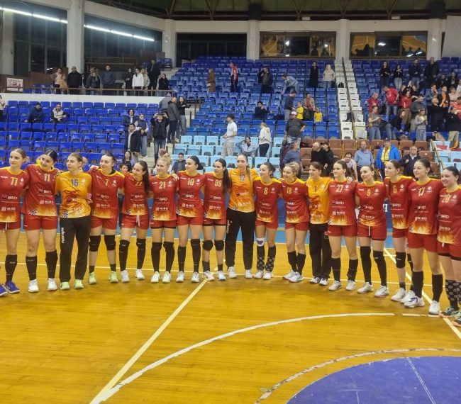 România, pe locul doi la „Trofeul Carpați” de la Târgu Mureș